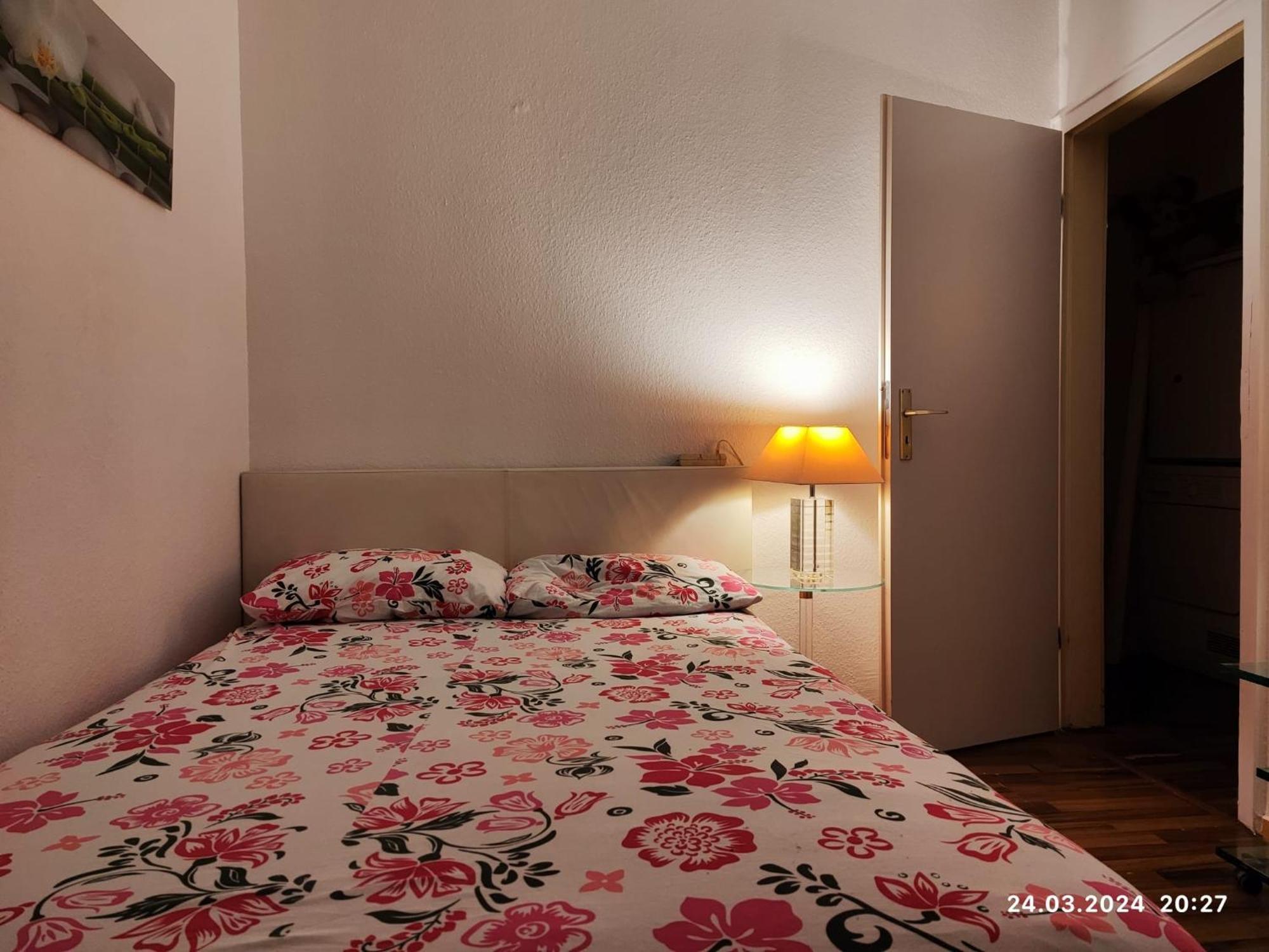Altstadt Zimmer Dusseldorf Ngoại thất bức ảnh